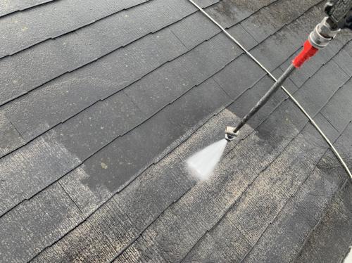 屋根の塗装　高圧洗浄