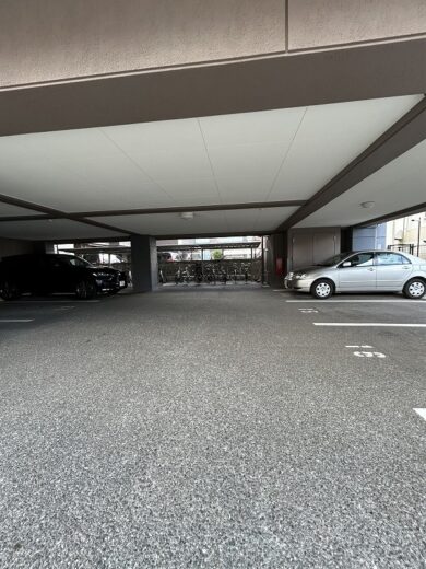 岡市南区清水４丁目 ユニーブル塩原中央公園 駐車場