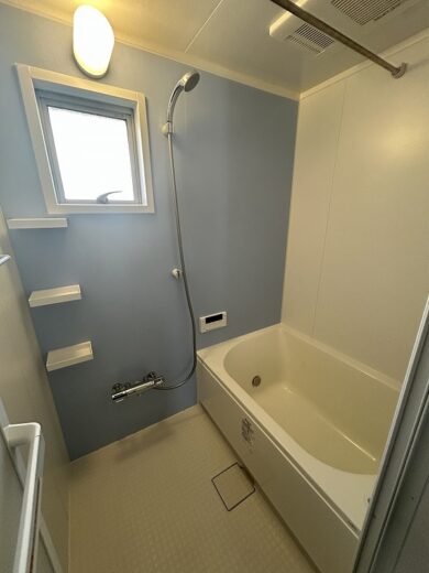 福岡市東区美和台１丁目 下和白住宅 ２階 浴室