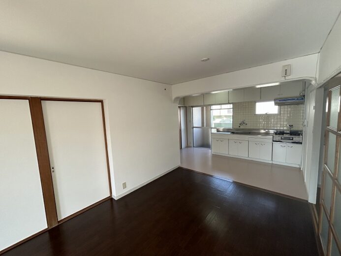 福岡市東区美和台１丁目 下和白住宅 ２階 リビングダイニング