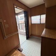 福岡市福津市光陽台３丁目戸建て玄関２